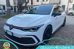 VOLKSWAGEN Golf 8 2.0 TSI DSG GTI