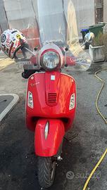 Vespa gts 300