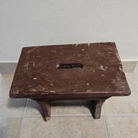 Sgabello in legno vintage