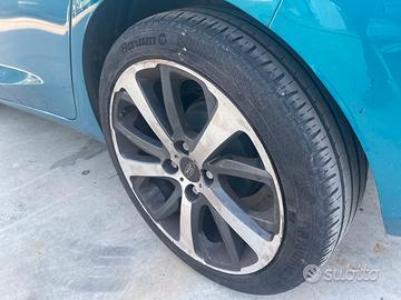 Gomme con cerchio 195/55 R17