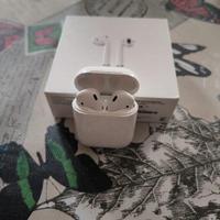 Airpods con charging case