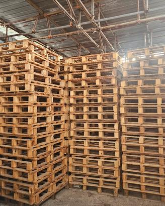 PALLET / PEDANE IN LEGNO NUOVE