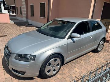 AUDI A3 2.0 16V TDI quattro Ambition
