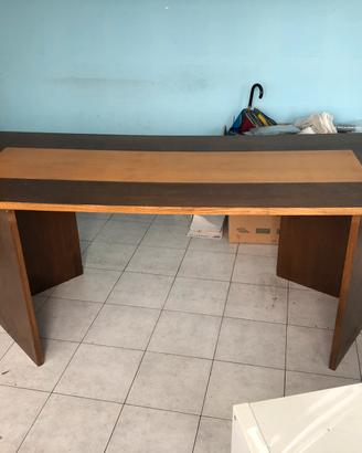 Tavolo in legno massello