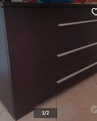 Cassettiera