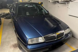 Lancia K blu del 97