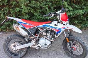 Fantic Motard 125 casa