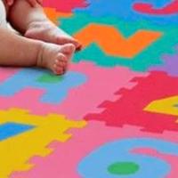 Pannelli in gomma per tappetoni neonati