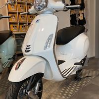 VESPA PRIMAVERA 125 - E5+