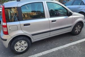 Fiat Panda in buone condizioni - pronta all'uso