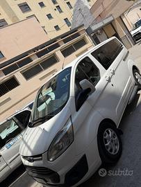 FORD TOURNEO CUSTOM