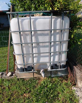 botte raccogli acqua da 1000L