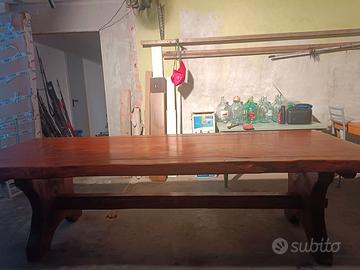 Tavolo in legno massiccio rustico artigianale - Ot