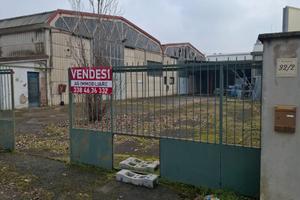 Via ARMAROLI - CALDERARA DI RENO - CAPANNONE