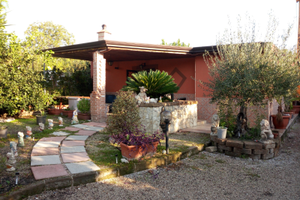 Casa singola con terreno