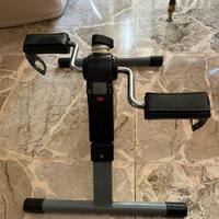 Cyclette da tavolo per ginnastica