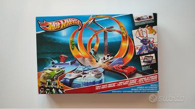 Pista Hot Wheels motorizzata