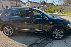 Tiguan 1.6 R-Line sport