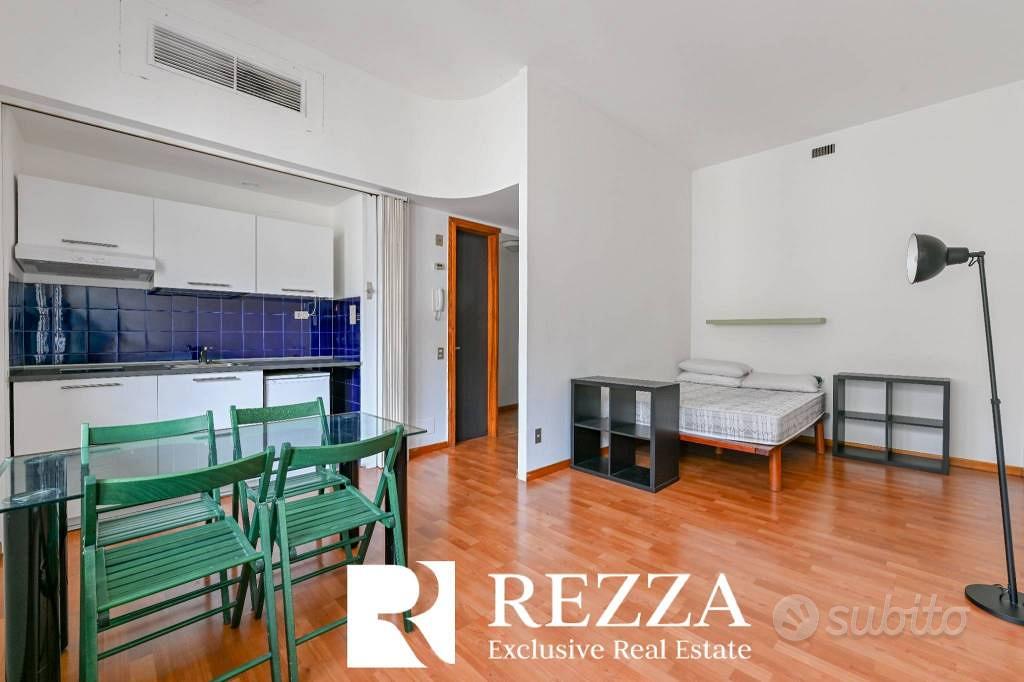 Apartment in Milano, Brera, Municipio 1 - Altro