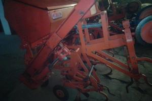 Sarchio mais 4 file idraulico