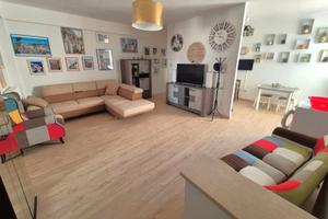 Appartamento ristrutturato con terrazzo esclusivo