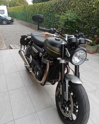 Triumph Speed twin 1200 