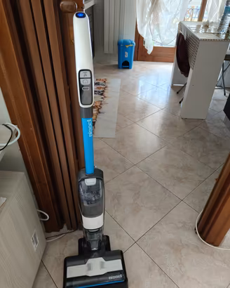 scopa lavapavimenti 