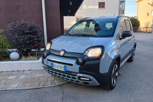 Fiat Panda 1.0 FireFly S&S Hybrid City Cross 5 pos