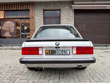 BMW e 30