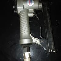 avvitatori e chiodatrice 