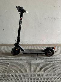 Monopattino elettrico Ducati