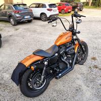 Harley Davidson 883