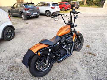Harley Davidson 883