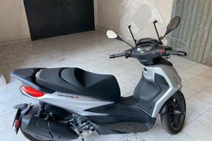 Piaggio beverly 300