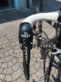bici corsa in carbonio