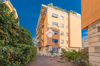 3 LOCALI A ROMA