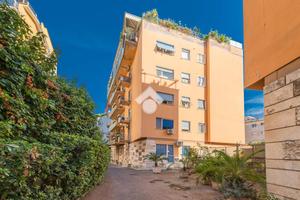 3 LOCALI A ROMA
