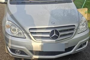 Mercedes claseB del 2011 euro5