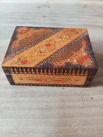 portasigarette originale in legno 