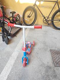 monopattino bambini spiderman 