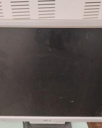 monitor e TV 