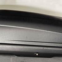 Box da tetto Norauto con 2 modelli di barre