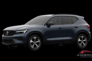 VOLVO XC40 B3 Mild hybrid Benzina Plus Dark