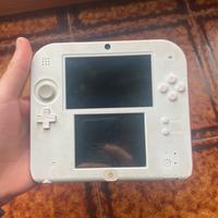 nintendo 2 ds +2 giochi