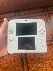 nintendo 2 ds +2 giochi