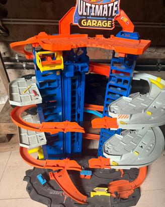 Hot Wheels Ultimate Garage