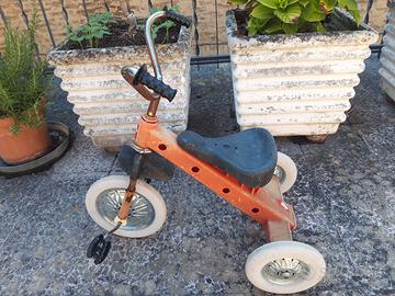 Triciclo biemme vintage