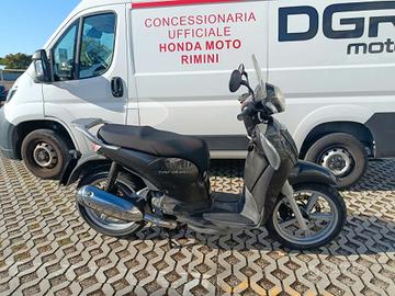 Aprilia Scarabeo 200