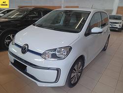La Volkswagen e-up! Elettrica 83 cv