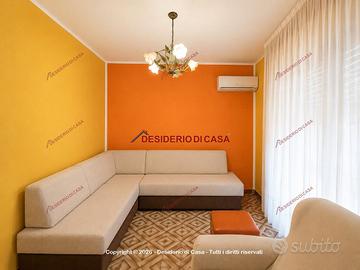 Casa, Lascari.